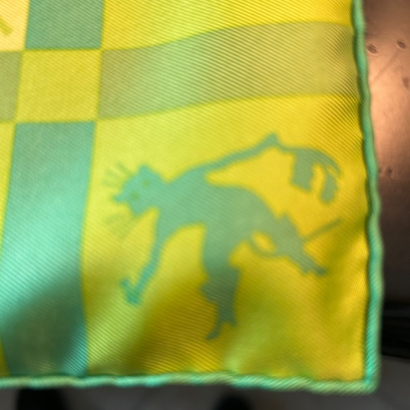 Hermes Jeux d’Ombres pochette scarf . NWOT . Box included - Picture 7 of 11